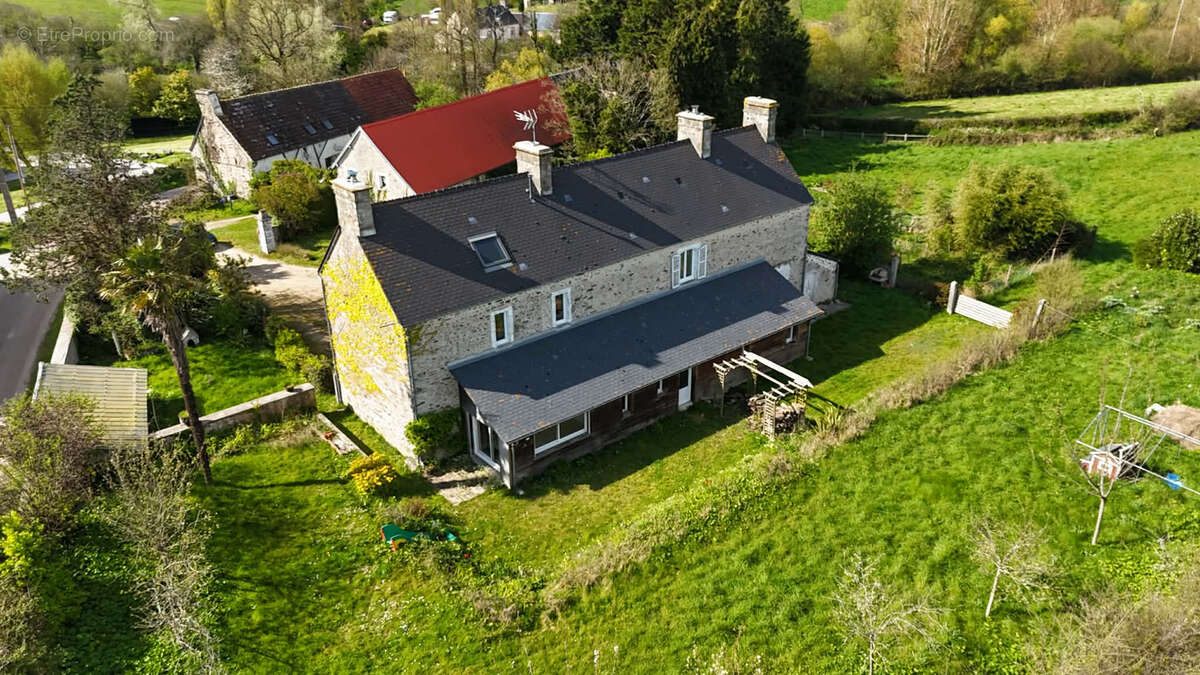 Maison à CRASVILLE