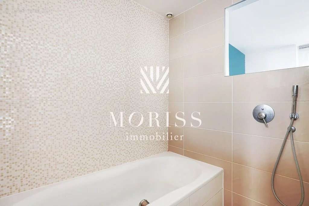 Appartement à PARIS-19E