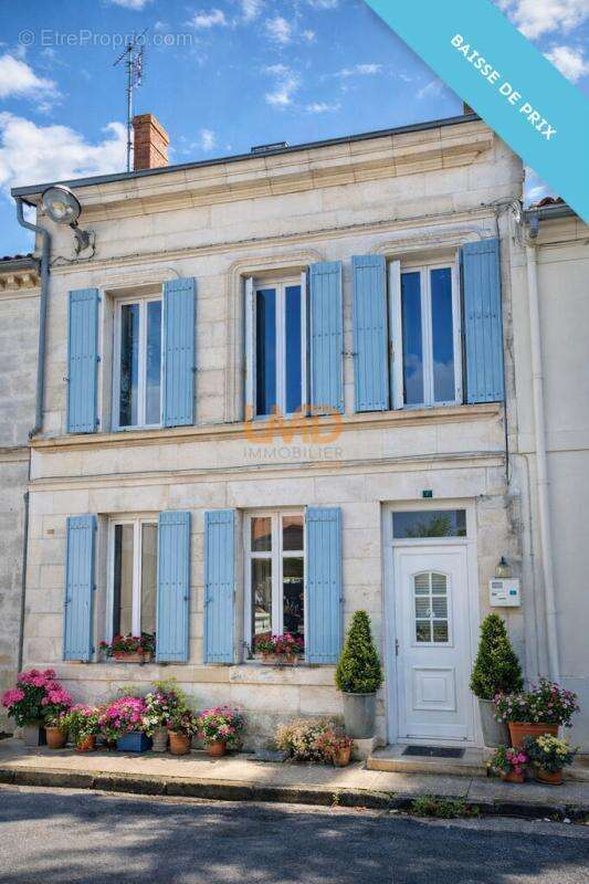 Maison à MORTAGNE-SUR-GIRONDE