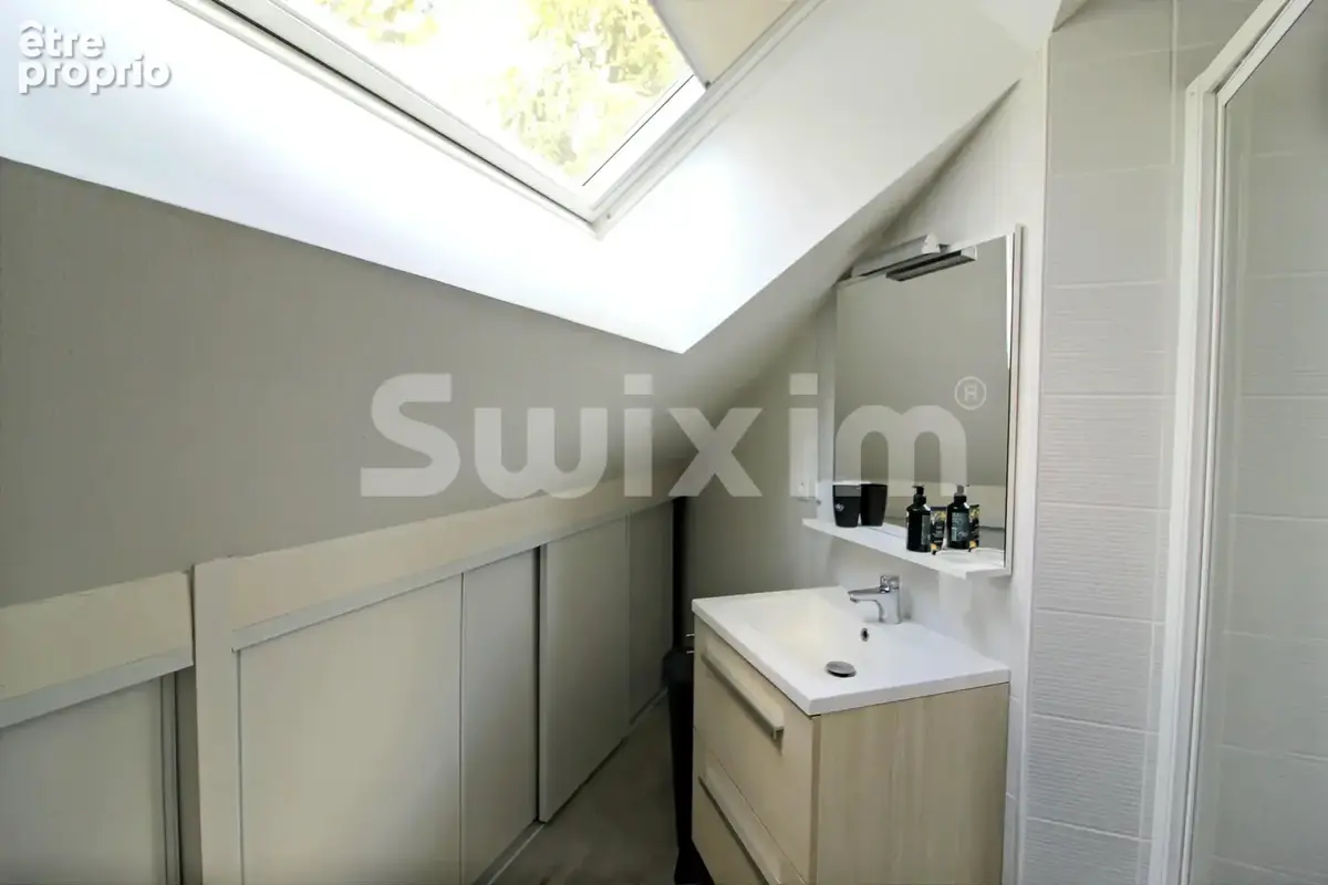Charmant T2 lumineux à Aix-les-Bains, 30,74 m² - photo 4