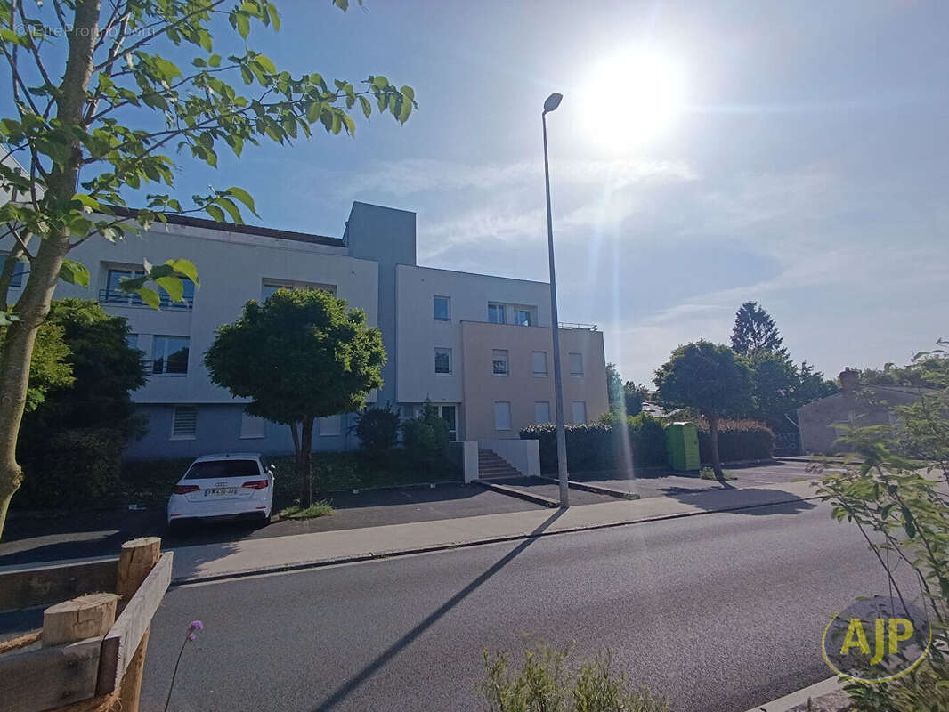 Appartement à SAINT-SEBASTIEN-SUR-LOIRE