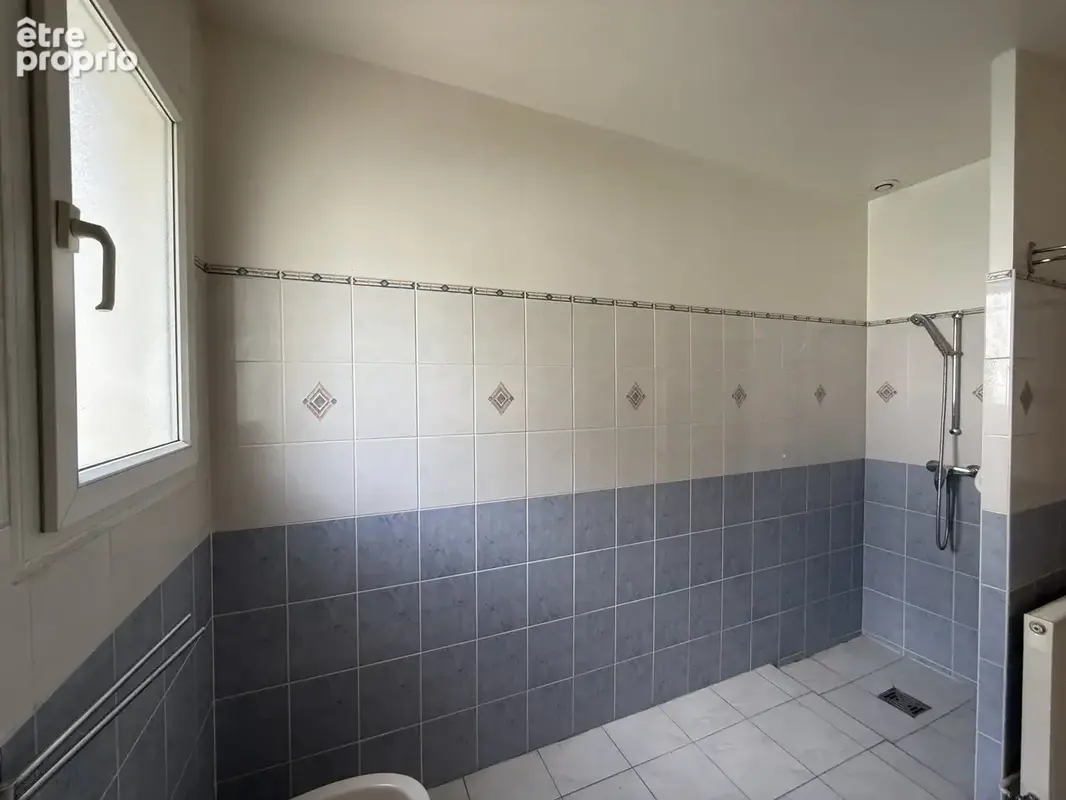 Sainte anastasie p.pied t3 sur 700m2 terrain - photo 10