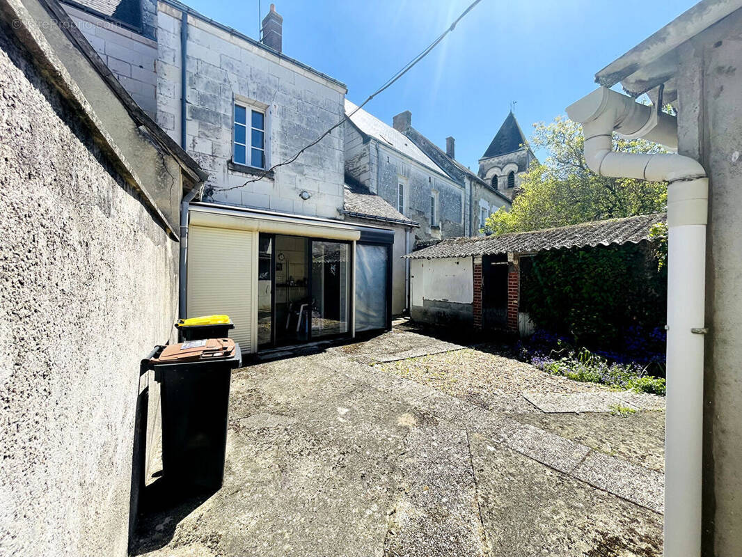 Maison à MANTHELAN