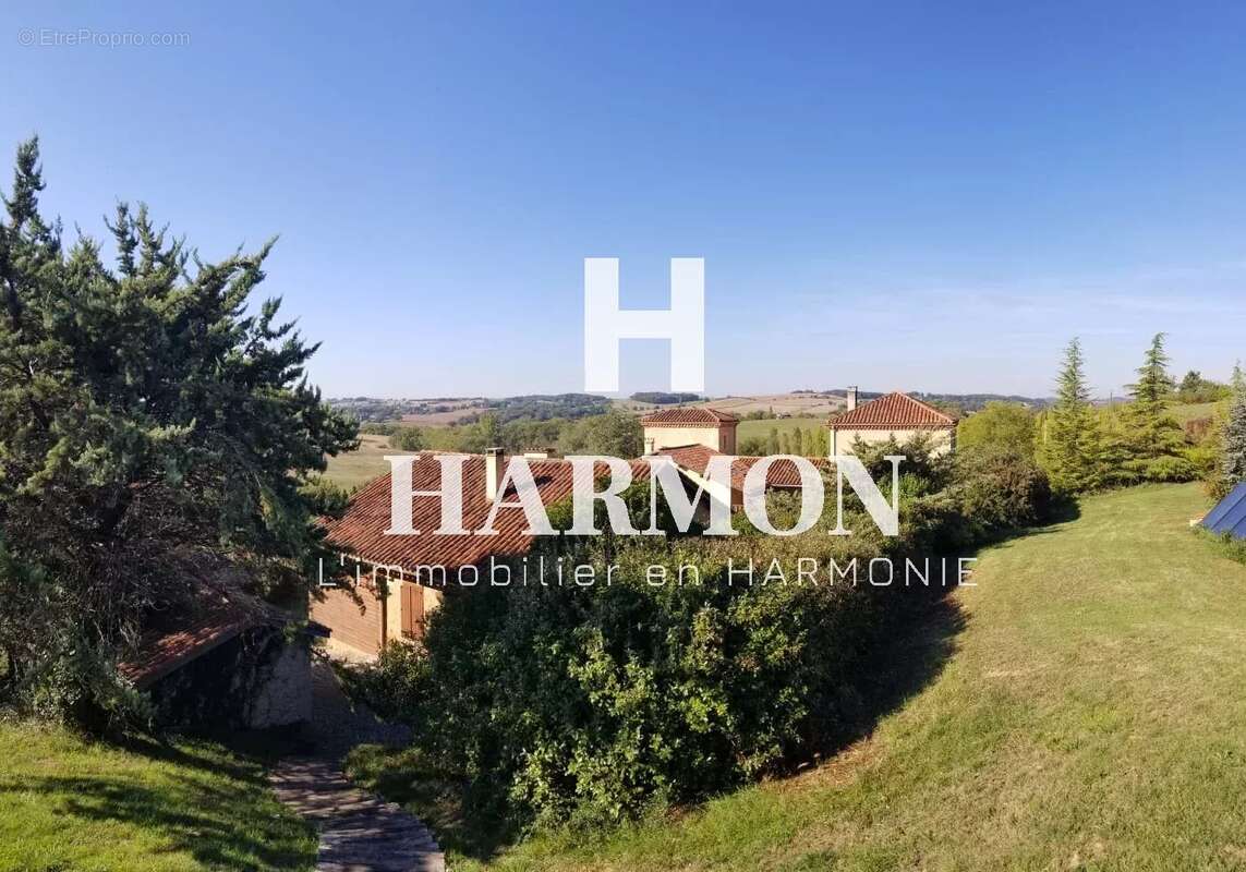 Maison à MIRANDE