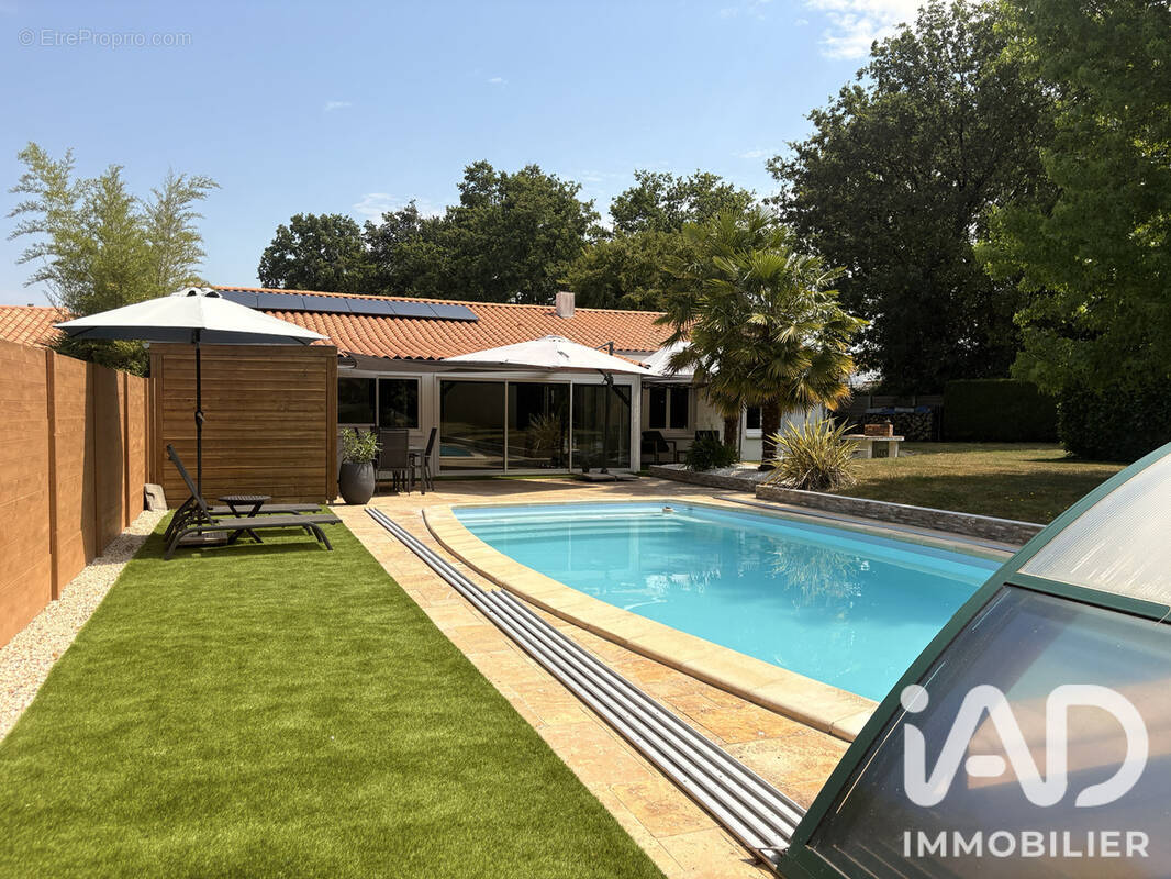 Photo 1 - Maison à SALIGNY