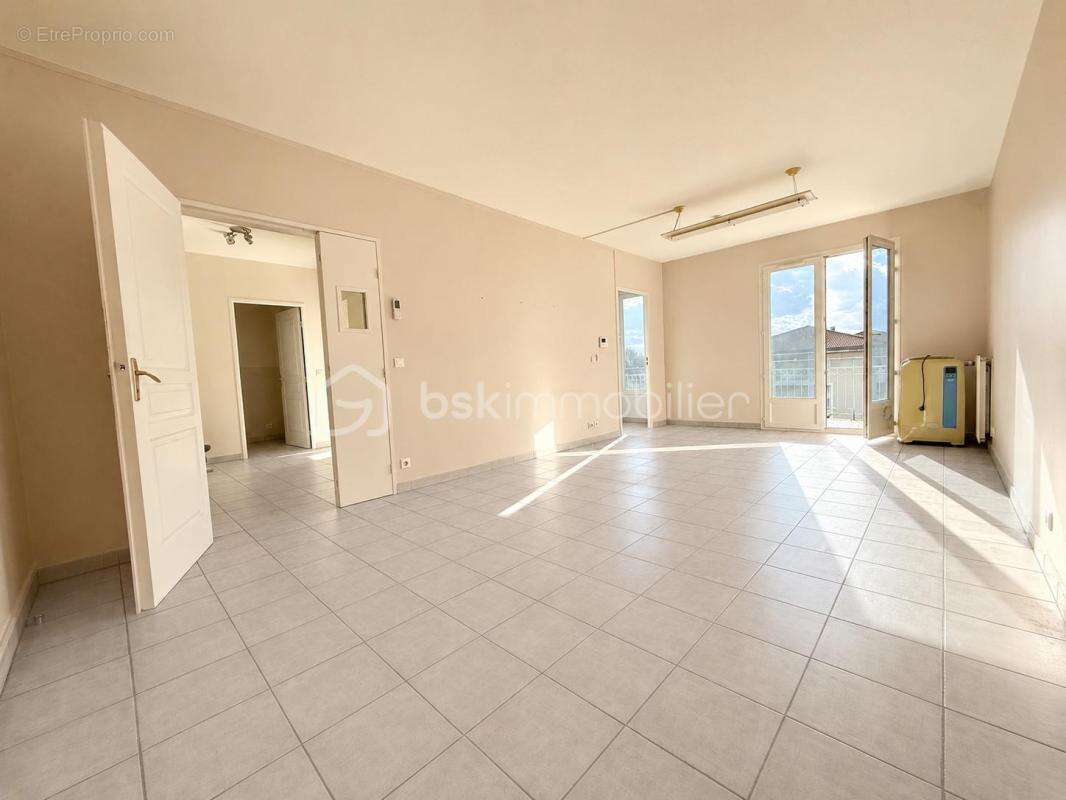 Appartement à CHASSIEU