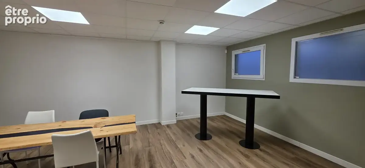Bureaux de standing   246 m2   vue montagne & archipel    10 places de stationnement - photo 6