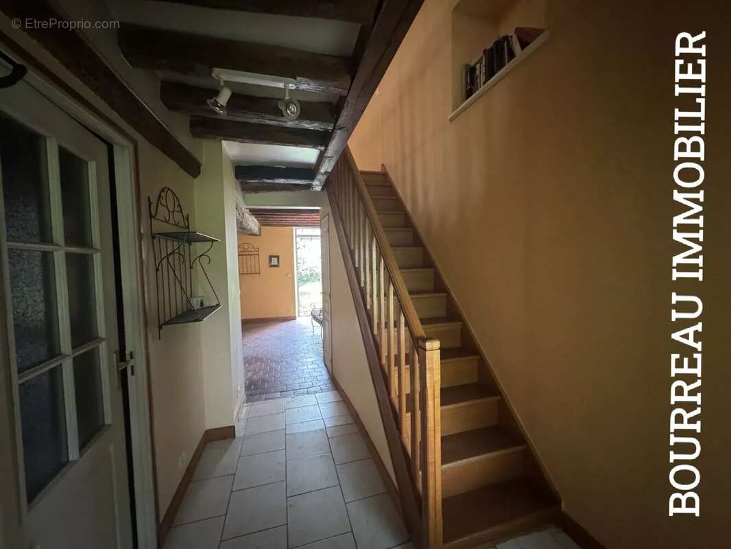 Maison à CHASSY