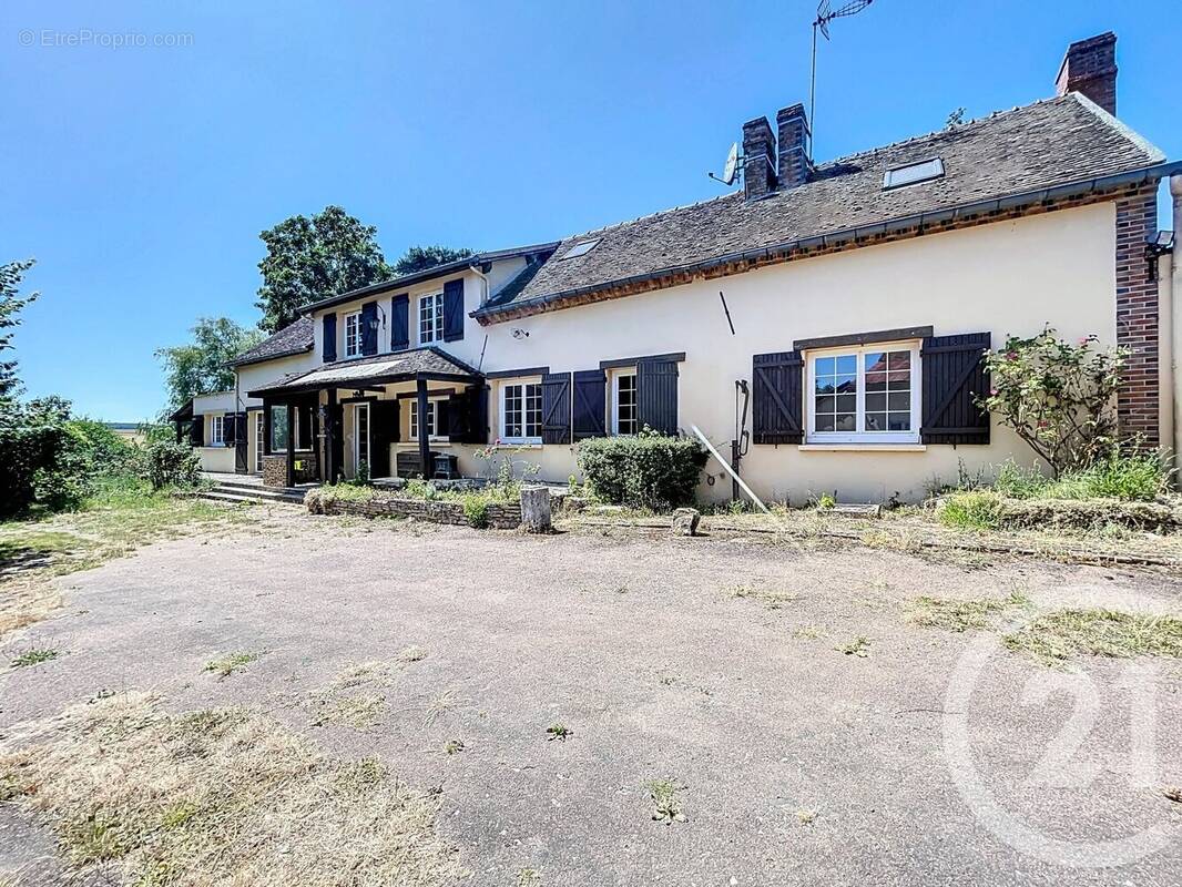 Maison à SAINT-VALERIEN