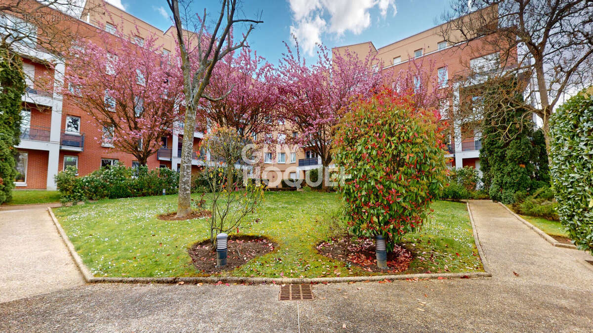 Appartement à ERMONT