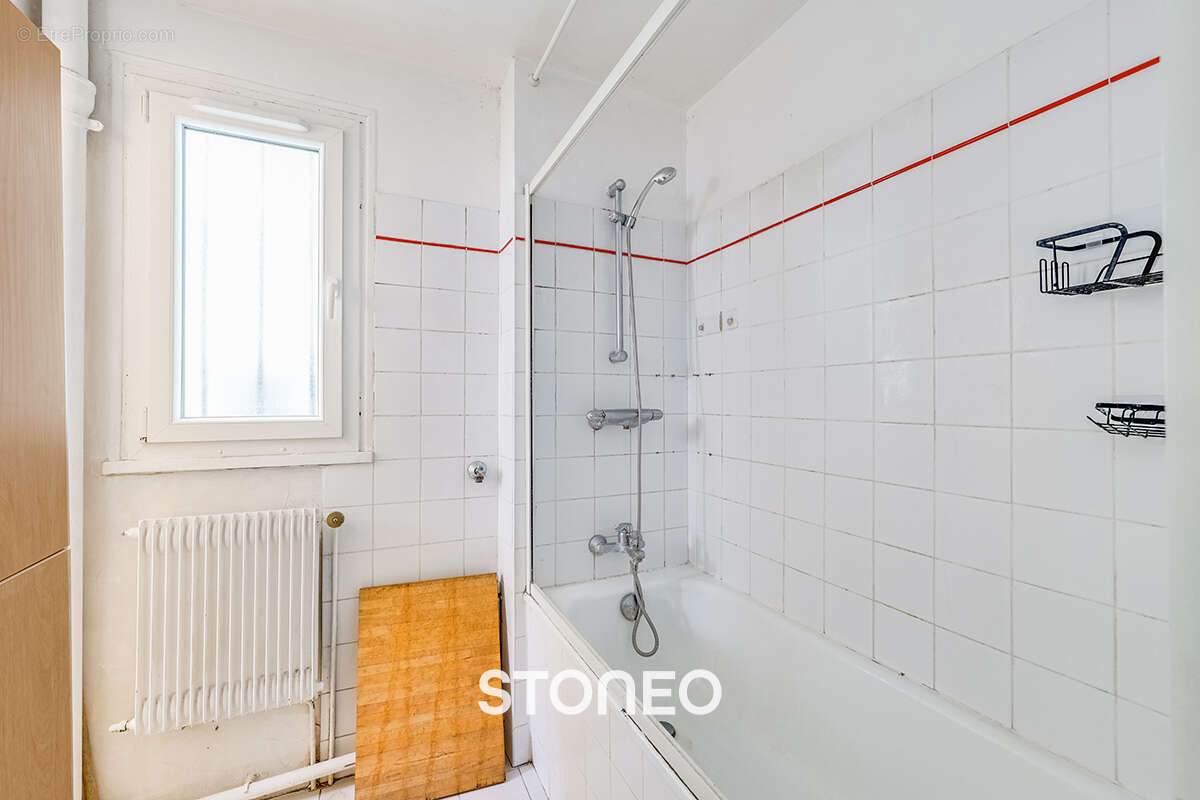 Appartement à PARIS-7E