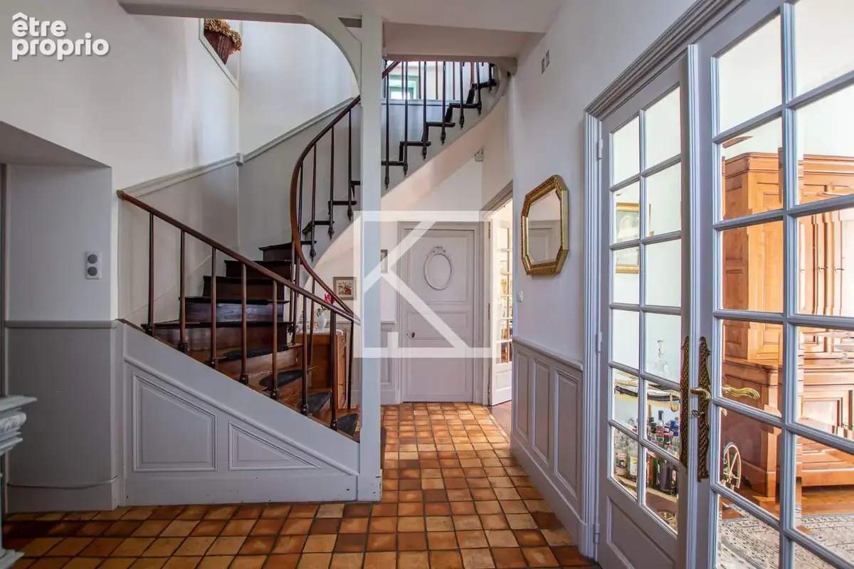 Maison 7 pièces 214 m² à vendre à Segre (49500) - photo 6