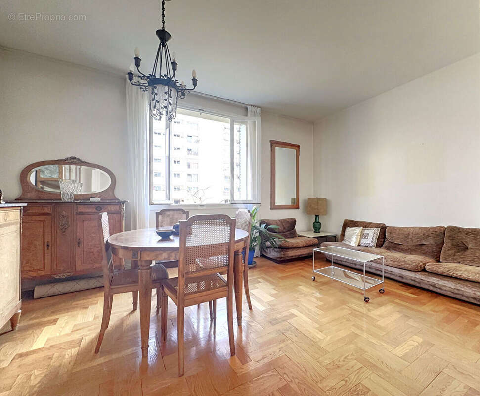 Appartement à LYON-3E