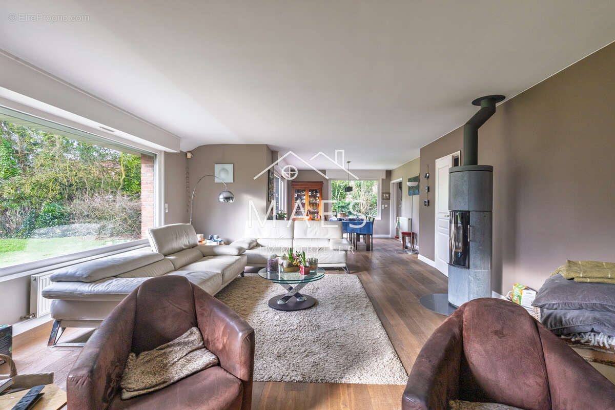 Maison à QUESNOY-SUR-DEULE