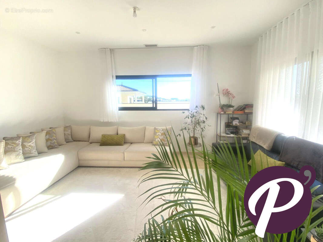 Maison à PRIGONRIEUX