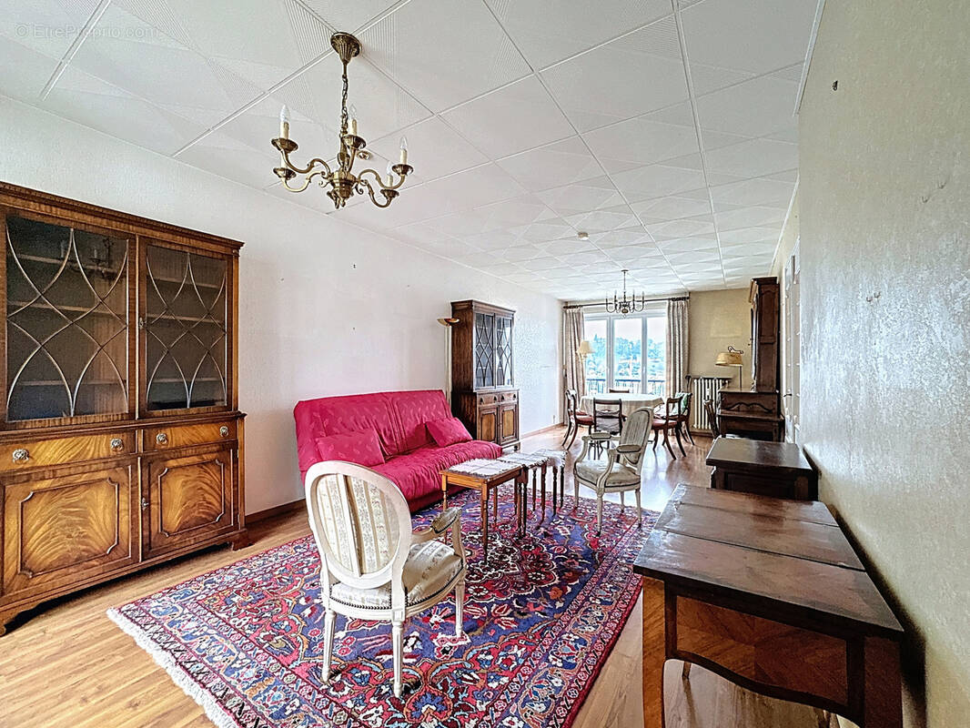 Appartement à AIX-LES-BAINS
