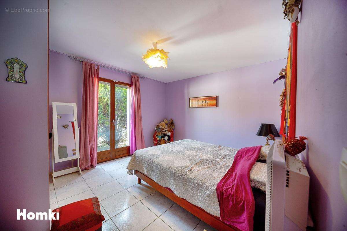 Maison/Villa T7 de 172 m2 à La Magdelaine-sur-Tarn 31340 - photo 8