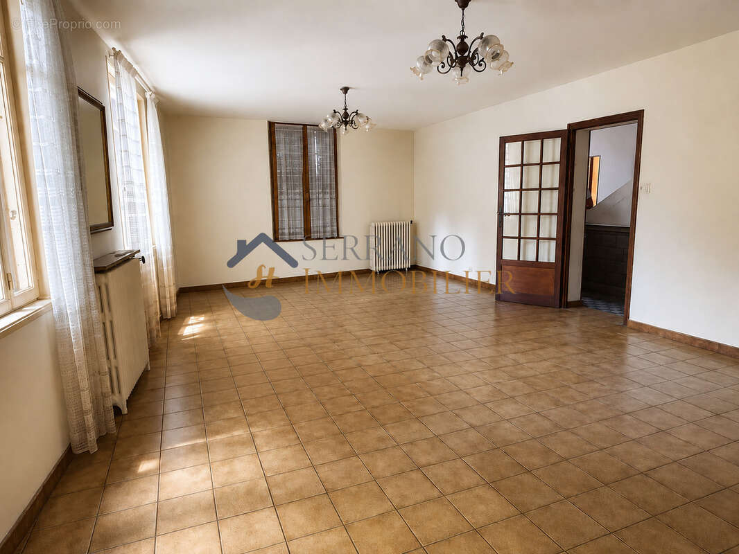 Appartement à BEAUCAIRE