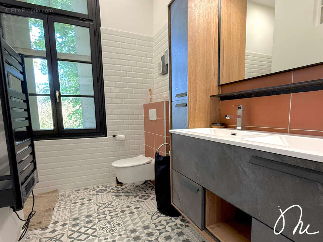 Très belle maison familiale rénovée avec piscine et pool-house - photo 13