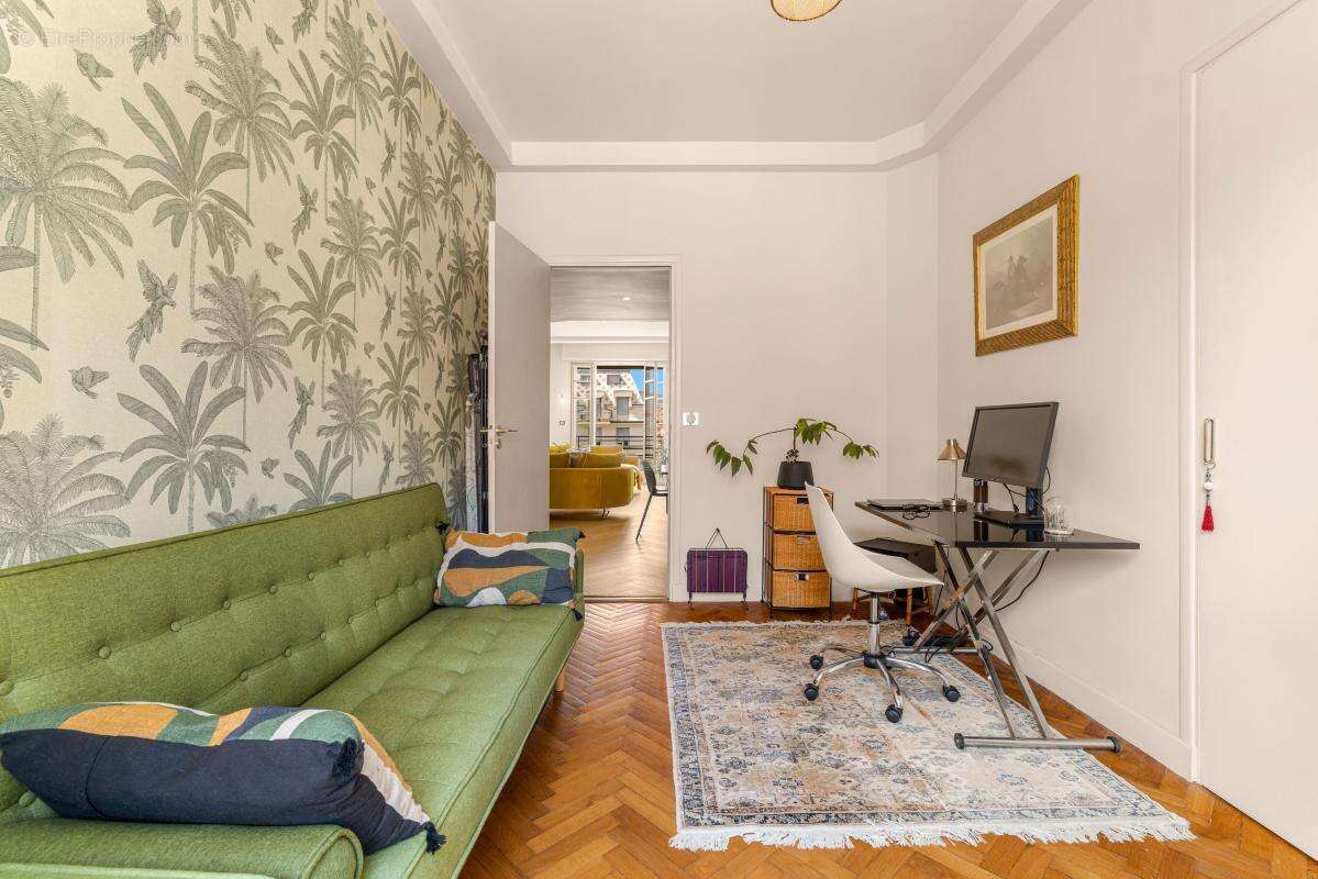 NICE Carré d'or 3P 77m² Dernier étage Balcon Grenier - photo 15
