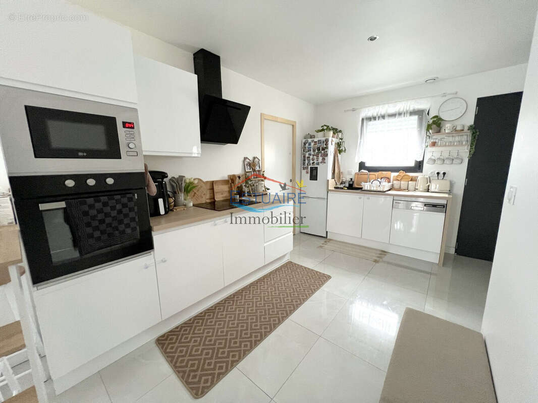 Maison 102 m² à Cordemais  - photo 6