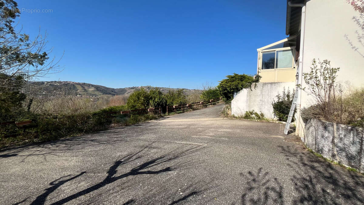 Maison à CHONAS-L'AMBALLAN