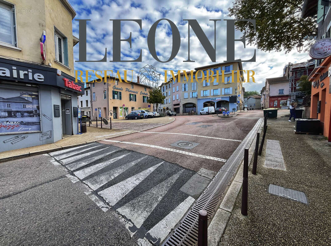 Appartement à GENAY