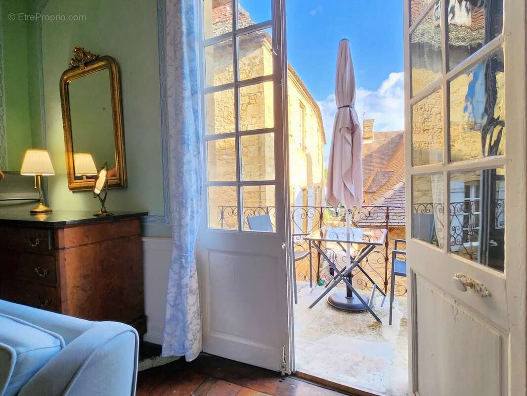 Maison à SARLAT-LA-CANEDA