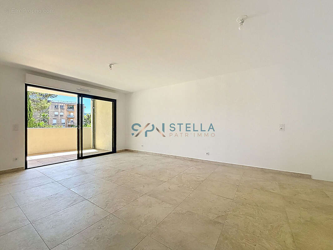 Appartement T3 lumineux avec terrasse de 22m2 - photo 2