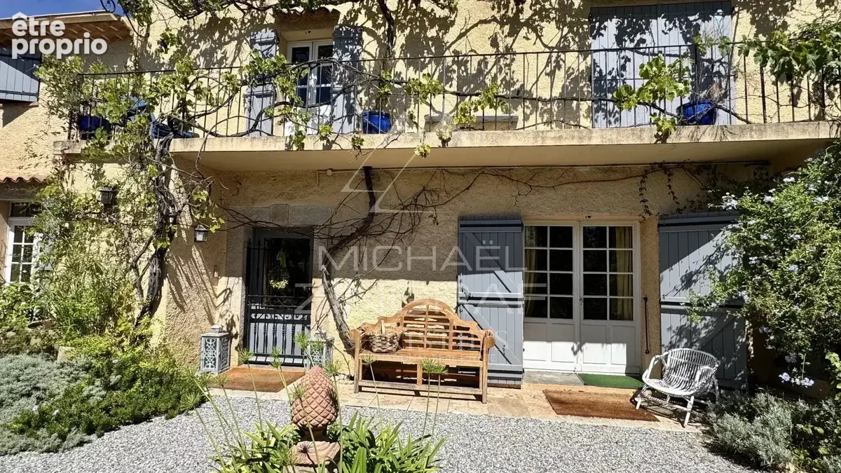 Charmant mas du 18e avec piscine et vue mer - photo 5