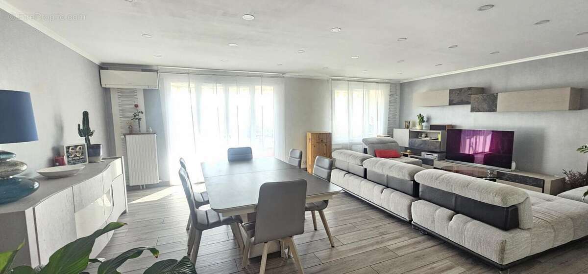 Appartement à VILLEURBANNE
