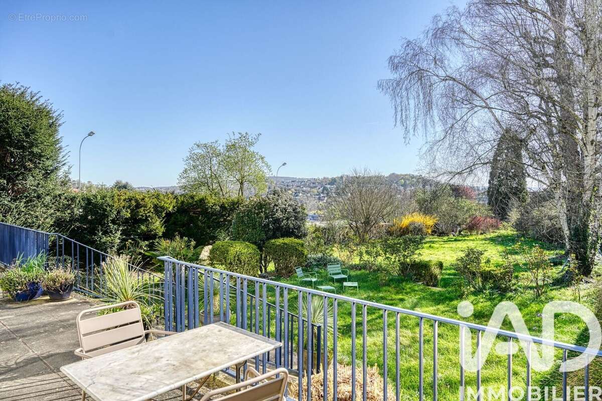 Photo 3 - Maison à HARDRICOURT