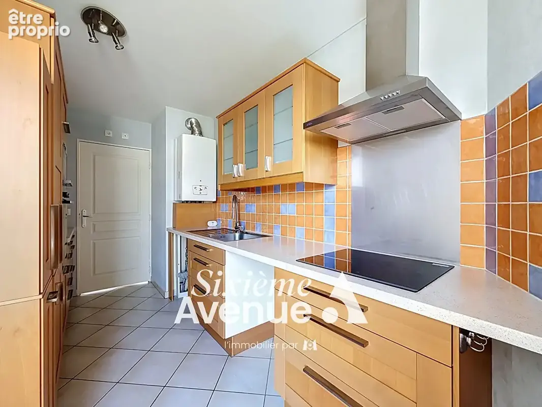 Appartement Decines Charpieu 3 pièce(s) 65.12 m2 - photo 3