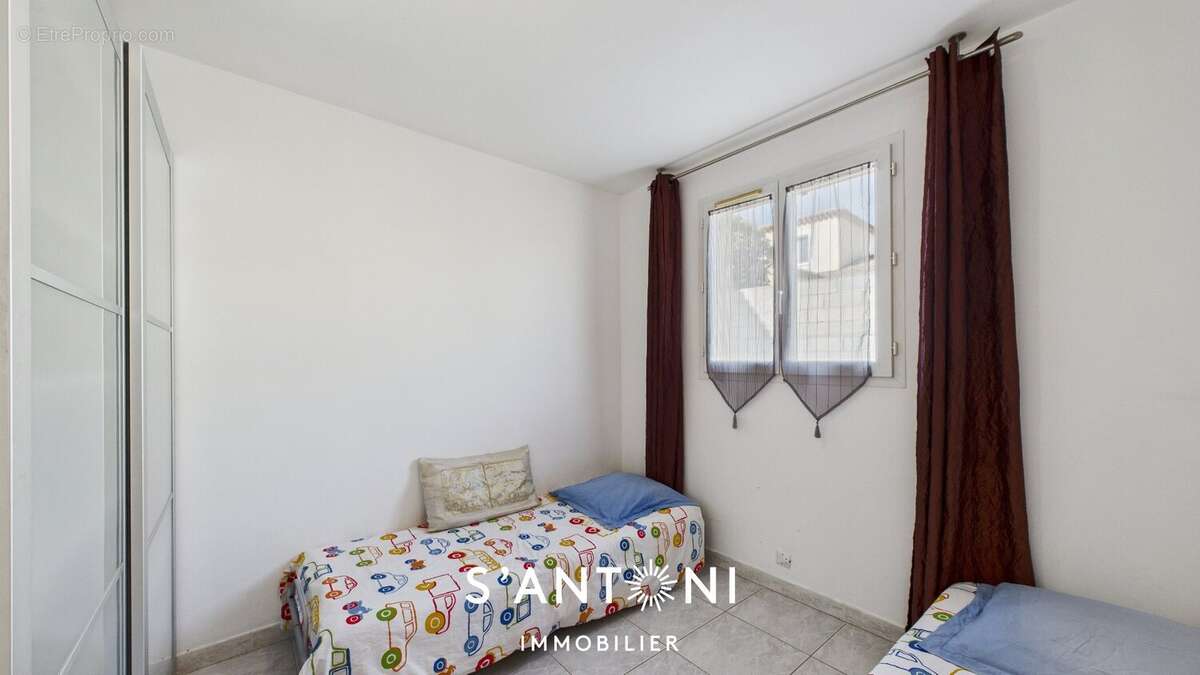 Maison à SERVIAN