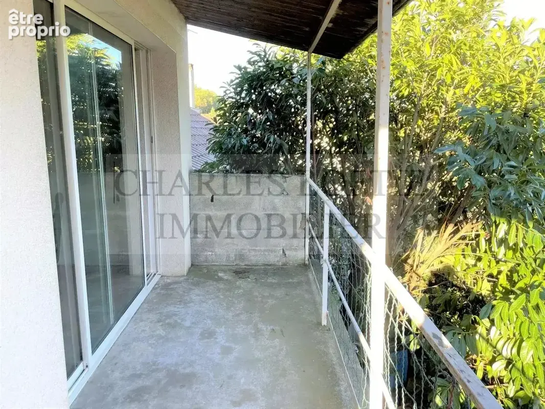 Maison de village mitoyenne avec cour et terrasse - photo 17