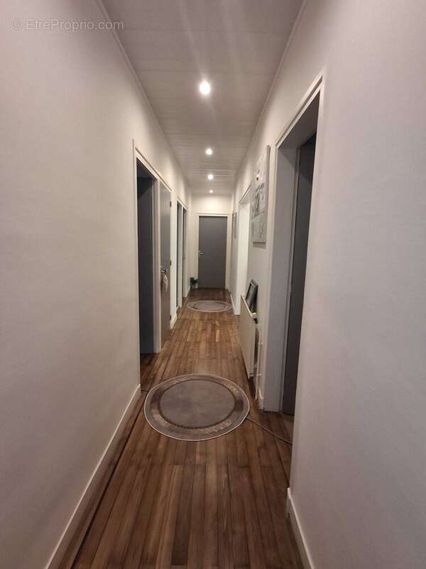 Maison 149 m² à Chasseneuil-Sur-Bonnieure  - photo 9