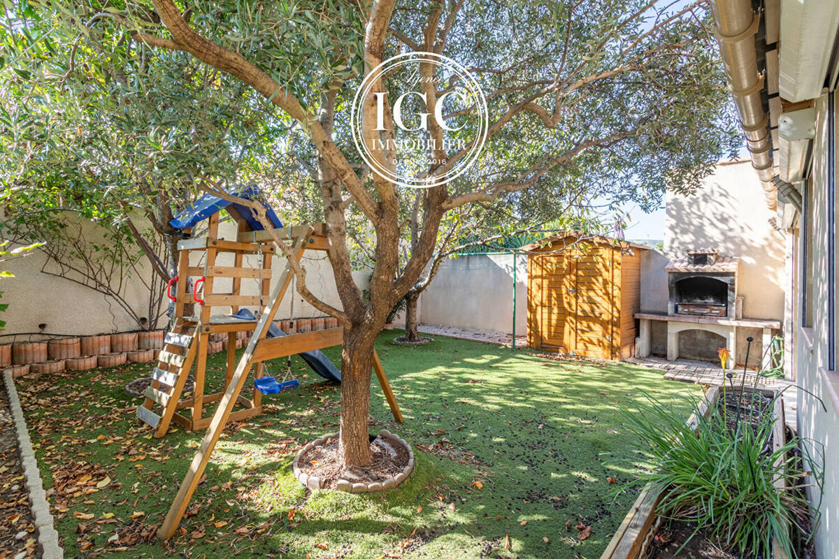 Maison à CHATEAUNEUF-LES-MARTIGUES