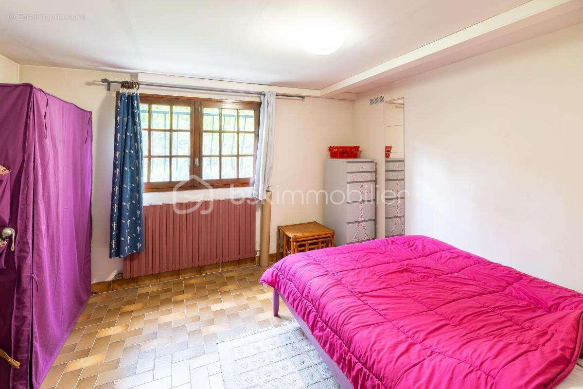 Maison à VAUJOURS
