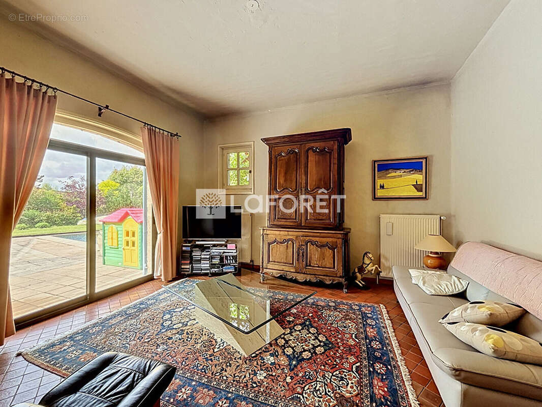 Maison Espaly Saint Marcel 7 pièce(s) 173 m2 - photo 6