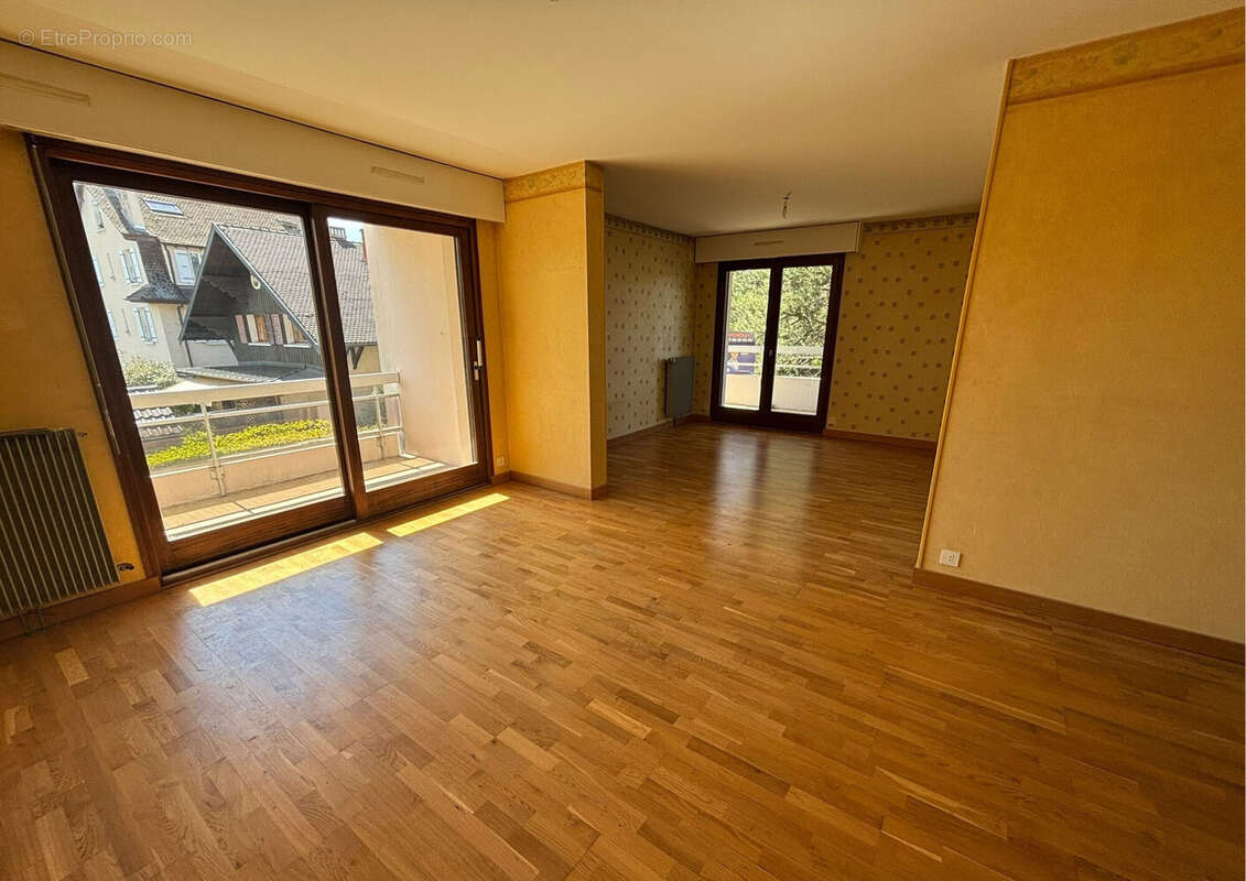 Appartement à THONON-LES-BAINS