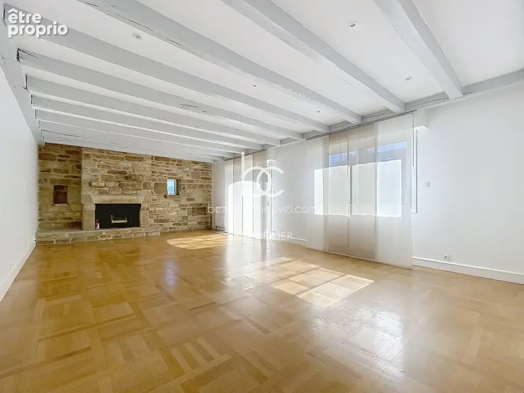 PLOEREN - Maison Familiale 215 m² - 6 Chambres - Terrain 1096 m² - photo 3