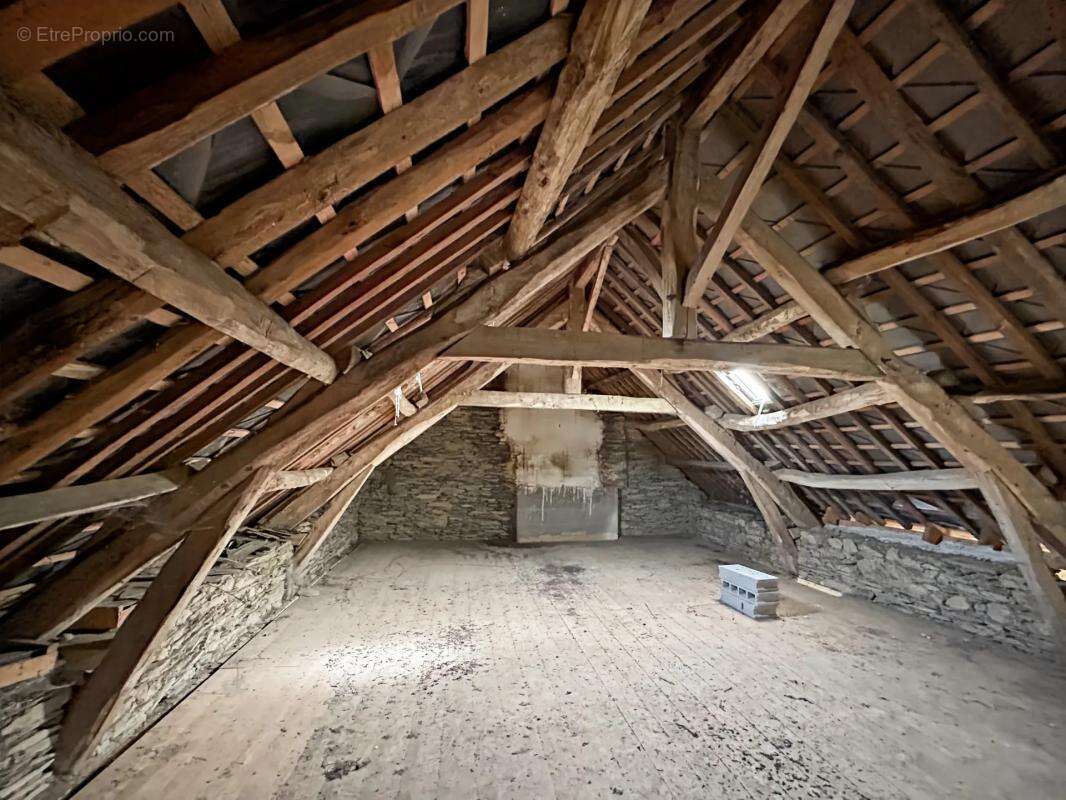 Maison à MUR-DE-BRETAGNE