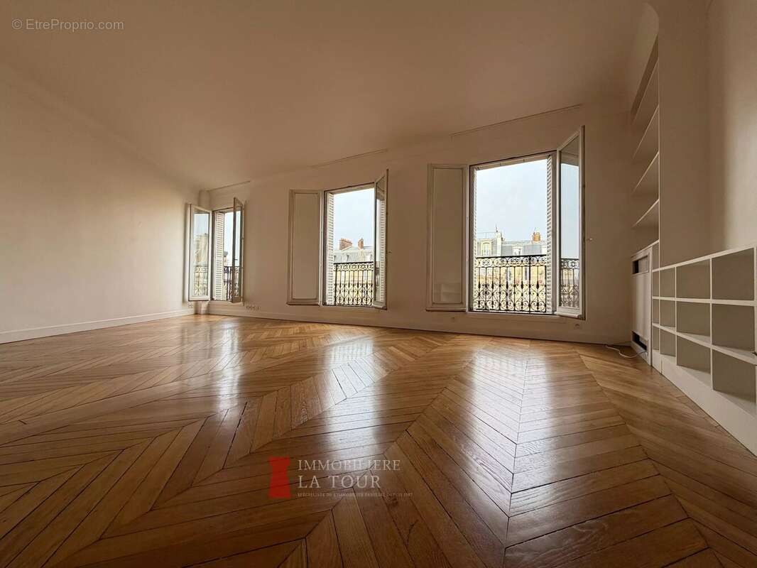 Appartement à PARIS-6E