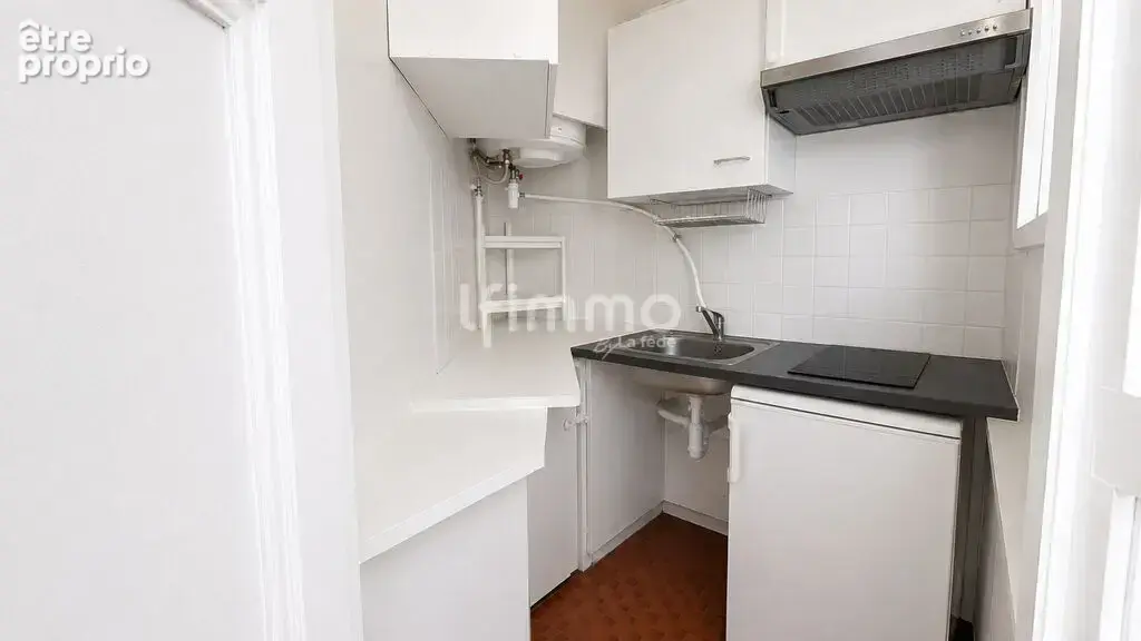 Saint-Mandé — 2 pièces avec cave, à deux pas de Paris - photo 3