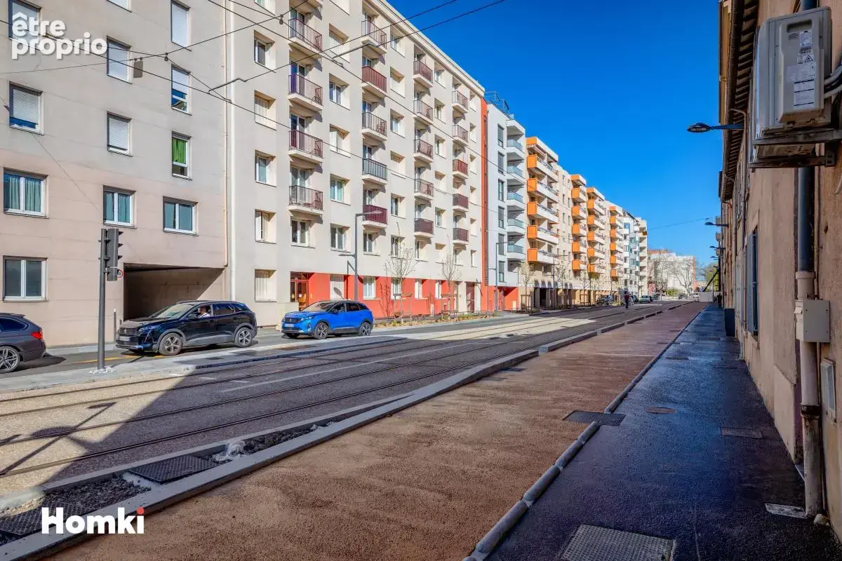 T3 (possible T4) de 72 m² - balcon, cave, parking – Villeurbanne / Montchat - DPE C - photo 7