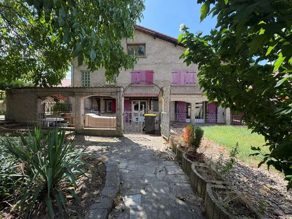 Maison à MECLEUVES