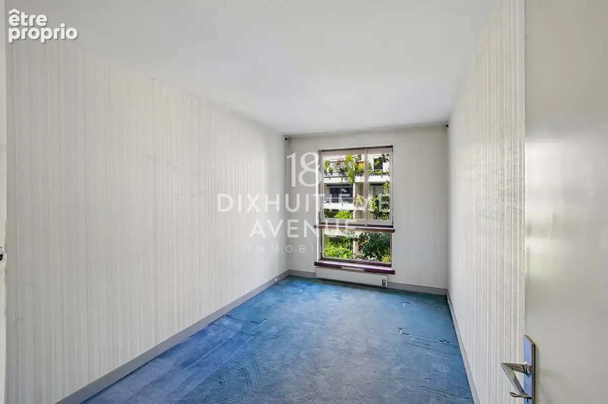 Rue Doudeauville - 4 pièces 85m² - balcon 8m² - double box - photo 7
