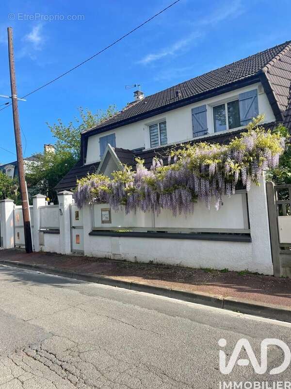 Photo 3 - Maison à VILLIERS-SUR-MARNE