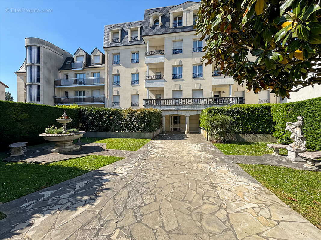Appartement à ROSNY-SOUS-BOIS