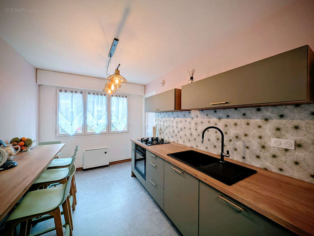 Appartement à AIX-LES-BAINS